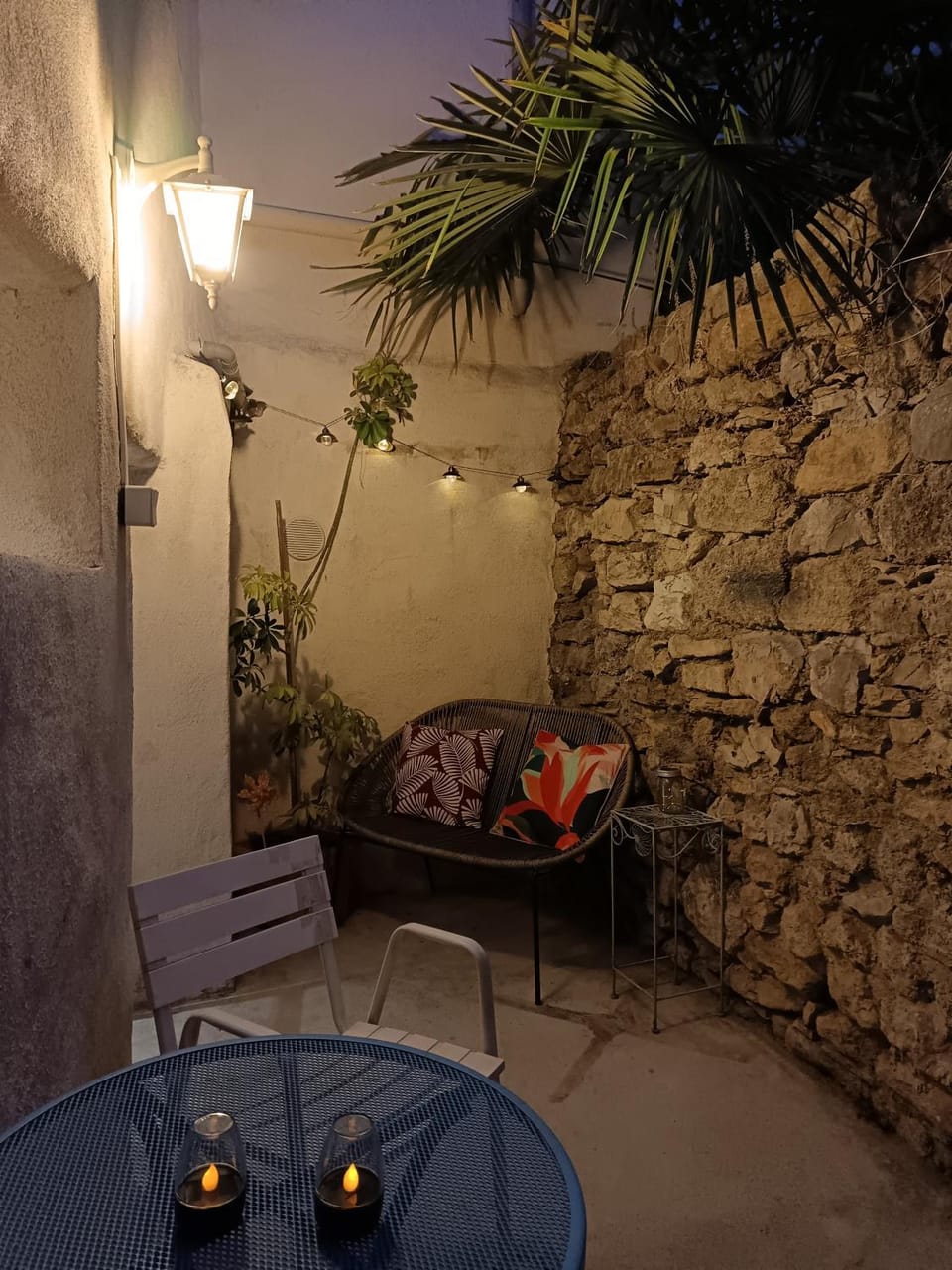 Charmant appartement en centre-ville médiéval Apartment in Occitanie
