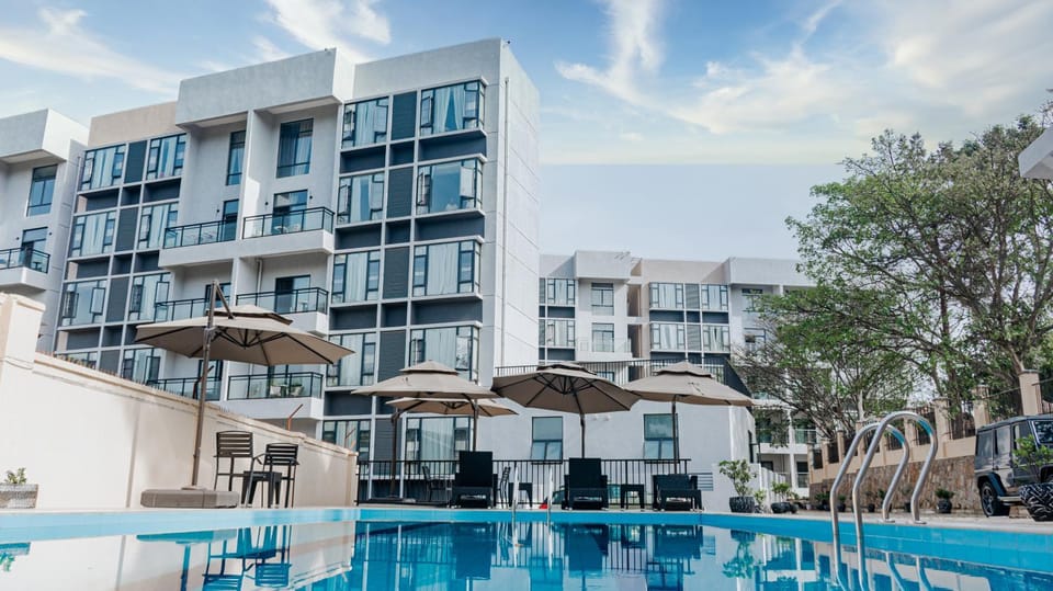 Property building, Swimming pool