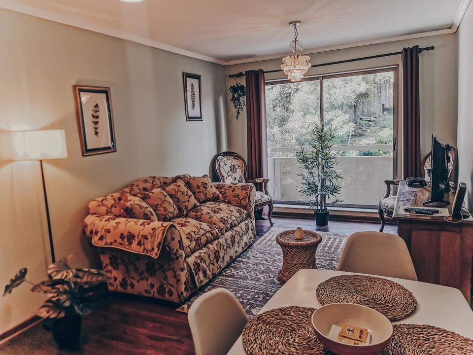 TV and multimedia, Dining area