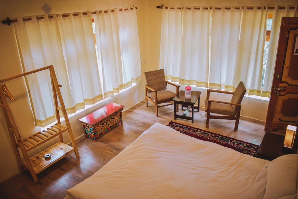 Living room, Bedroom