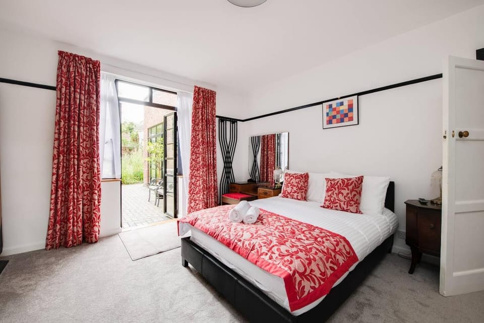 Wildflower Garden - Spacious Garden Apartment Apartment in Portsmouth