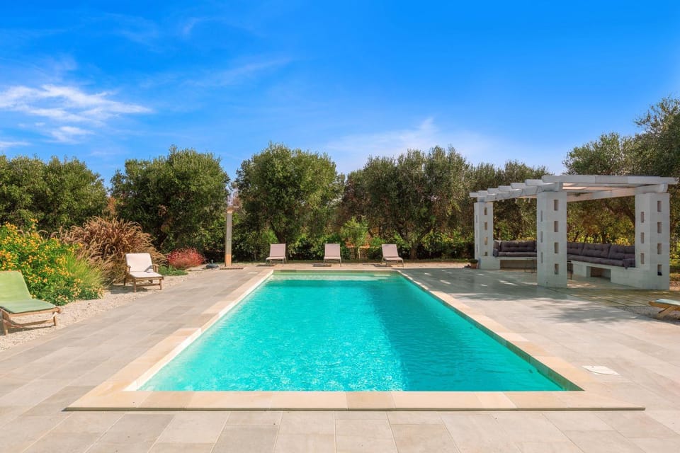 Garden, Swimming pool, sunbed