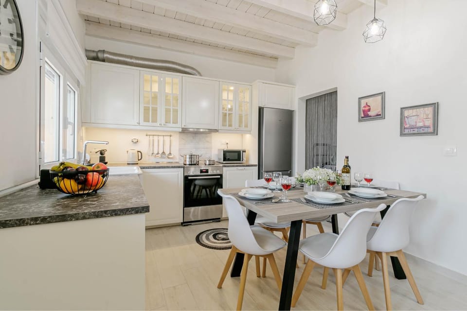 S&K Luxury Μaisonette Apartment in Corfu, Greece