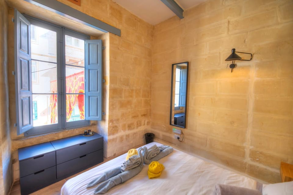 Beautifully furnished flat in the city center JBAL1-1 Apartment in Valletta