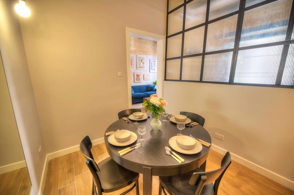 Beautifully furnished flat in the city center JBAL1-1 Apartment in Valletta