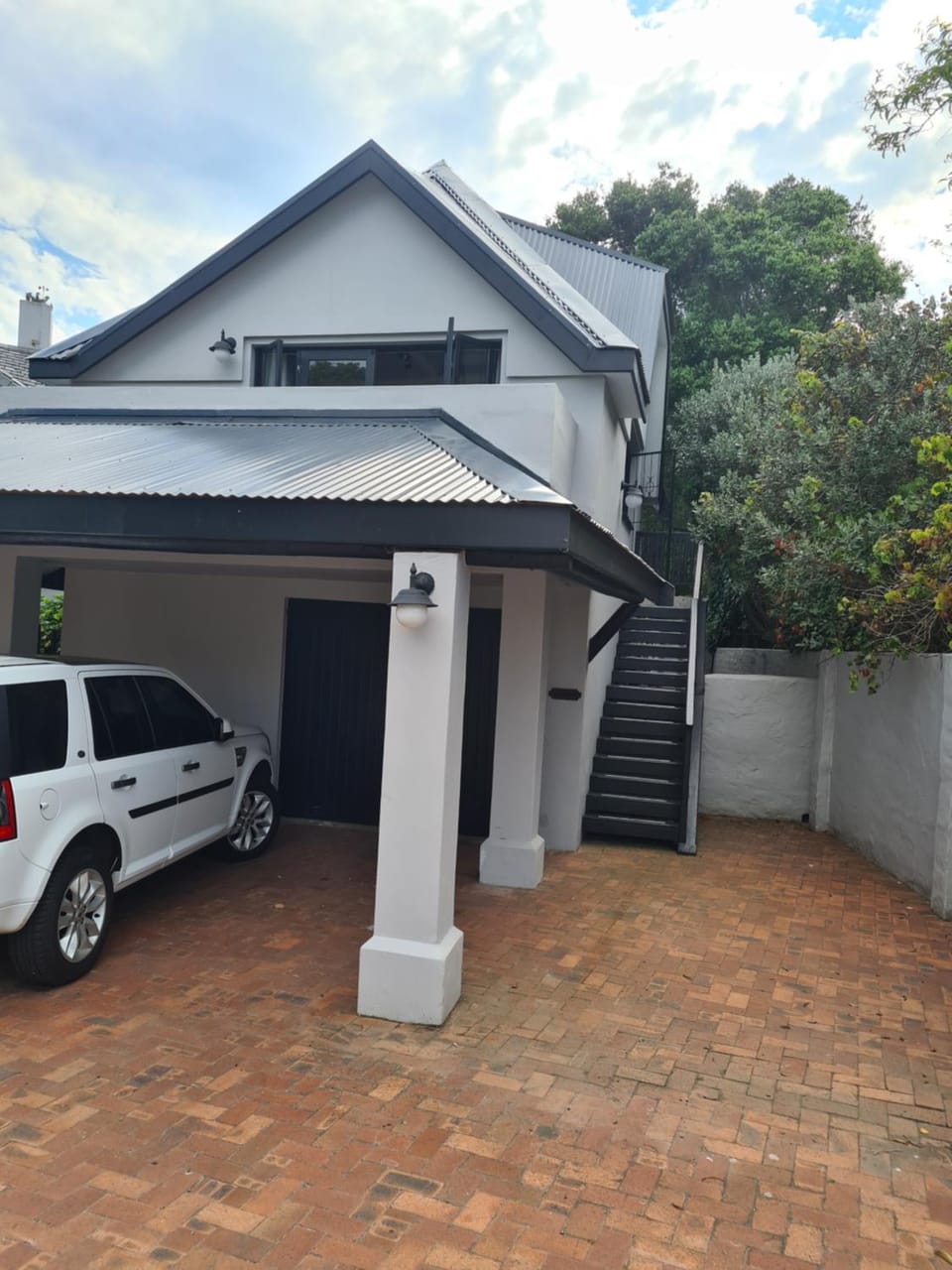 Property building, Parking