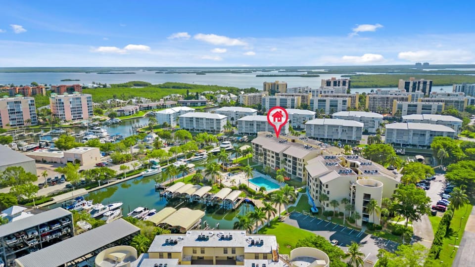 Neighbourhood, Natural landscape, Bird's eye view, Beach