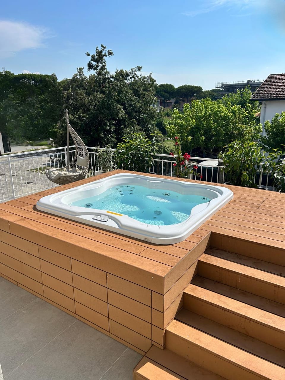 Hot Tub, Spa and wellness centre/facilities