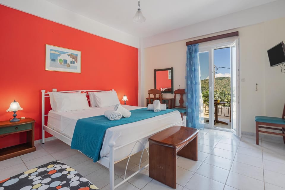 Property building, Living room, Bedroom