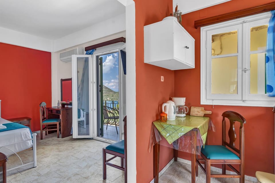 Property building, Living room, Bedroom