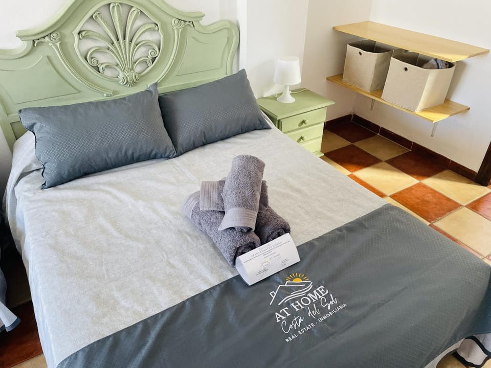 Estudio Jimena Córdoba en el centro de Nerja Apartment in Nerja