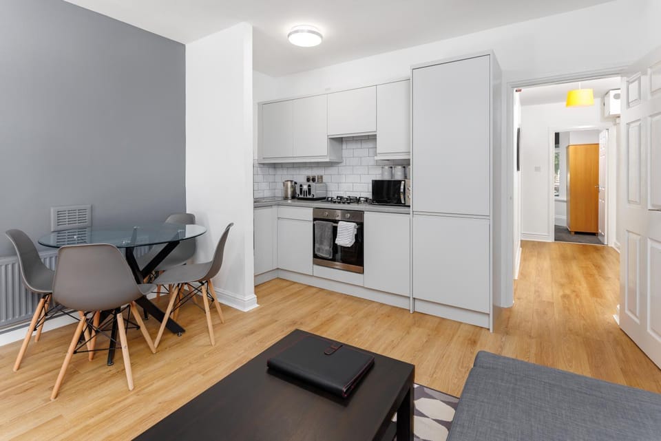Kitchen or kitchenette, Living room, Dining area