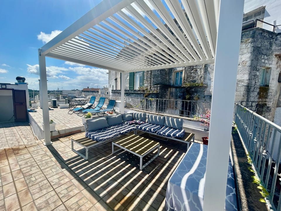 Patio, Solarium, View (from property/room), Balcony/Terrace, Balcony/Terrace, Dining area, sunbed