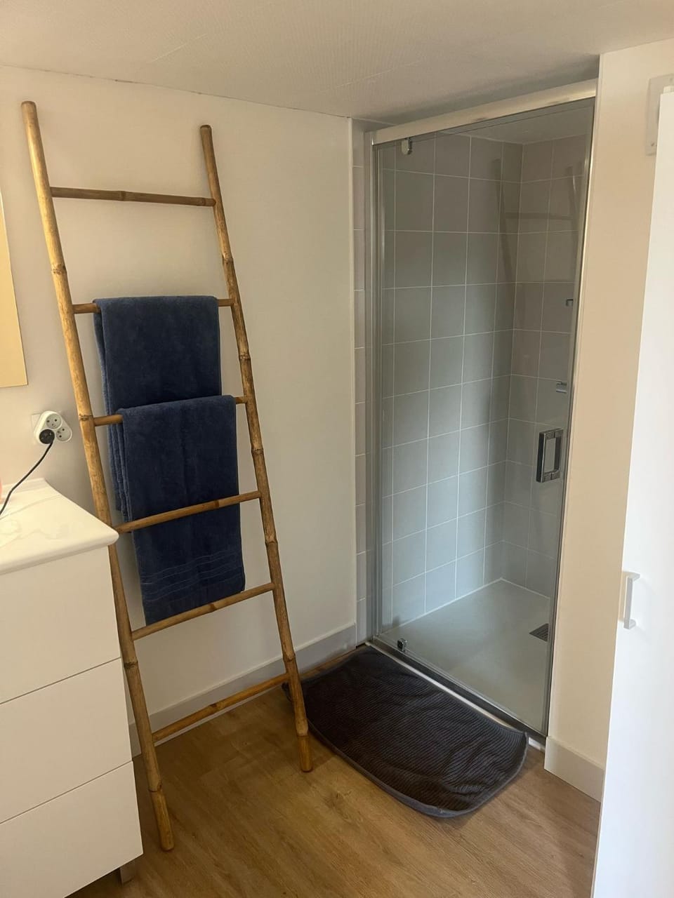 l’ Amont House in Étretat