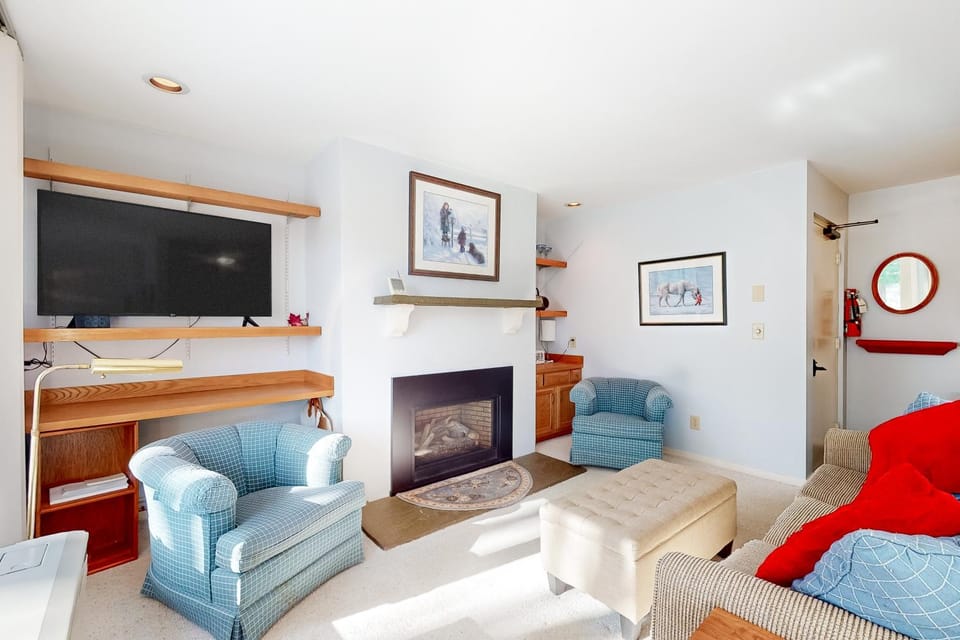 A Warren Beauty Apartment in Warren