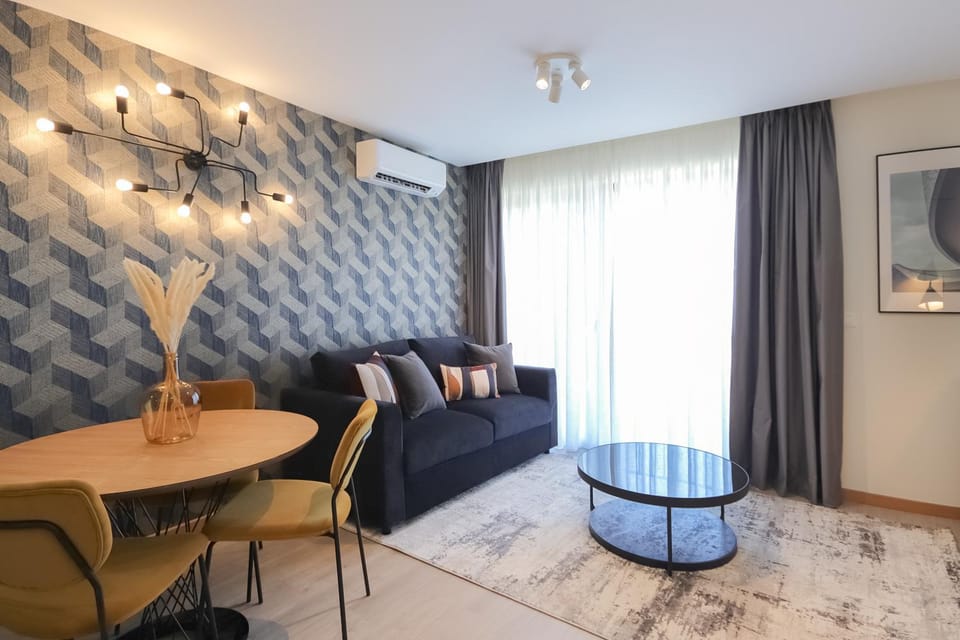 Living room, Seating area, Dining area