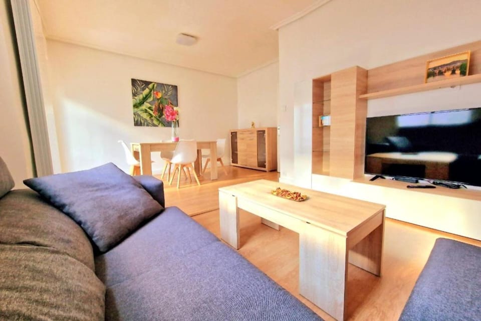 TV and multimedia, Seating area