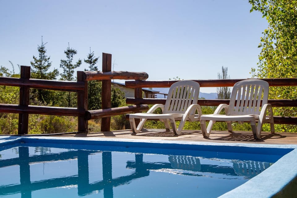 Pool view, Swimming pool, sunbed