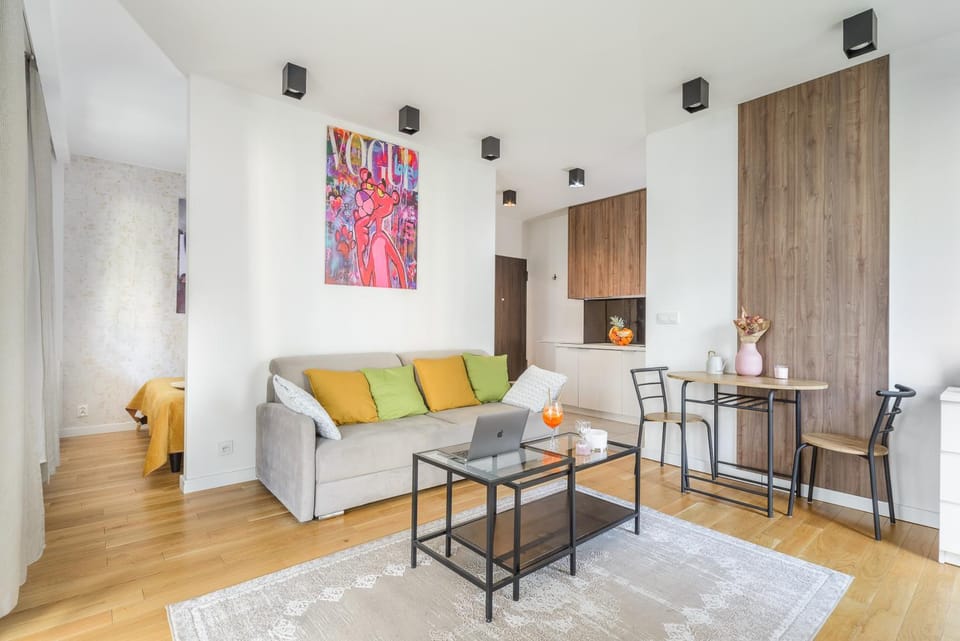 Bed, Living room, Dining area