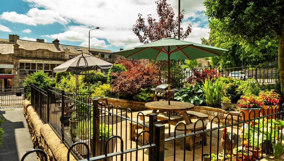 Patio, Garden, Garden view