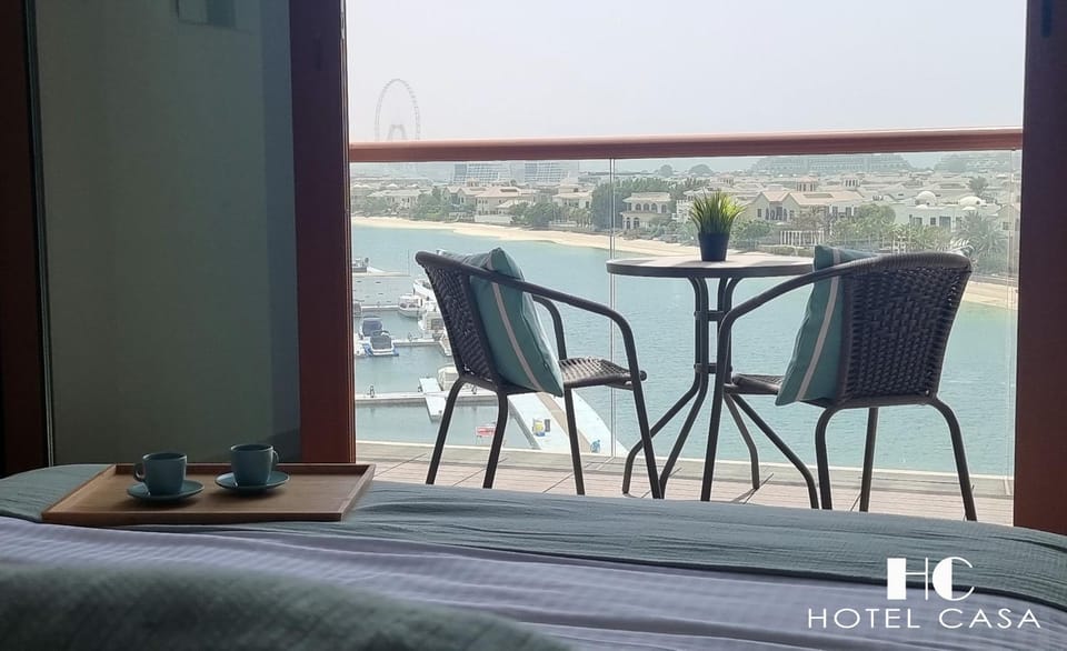 Palm Studio I Weekly Offer I Gym and Pool 15 16 Apartment in Dubai