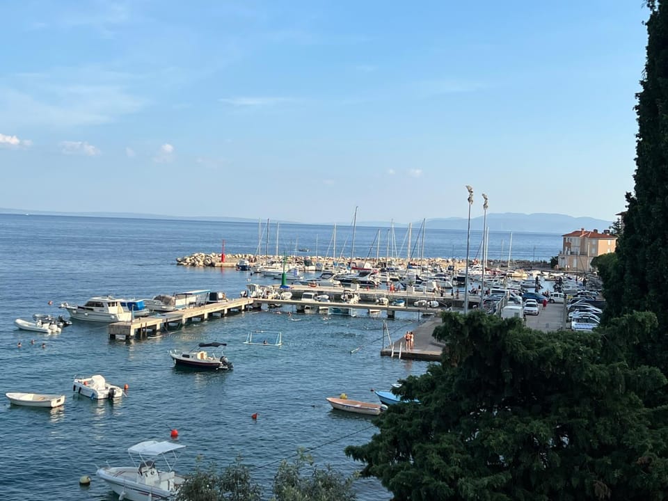 Activities, Diving, Evening entertainment, City view, Landmark view, Sea view, Street view