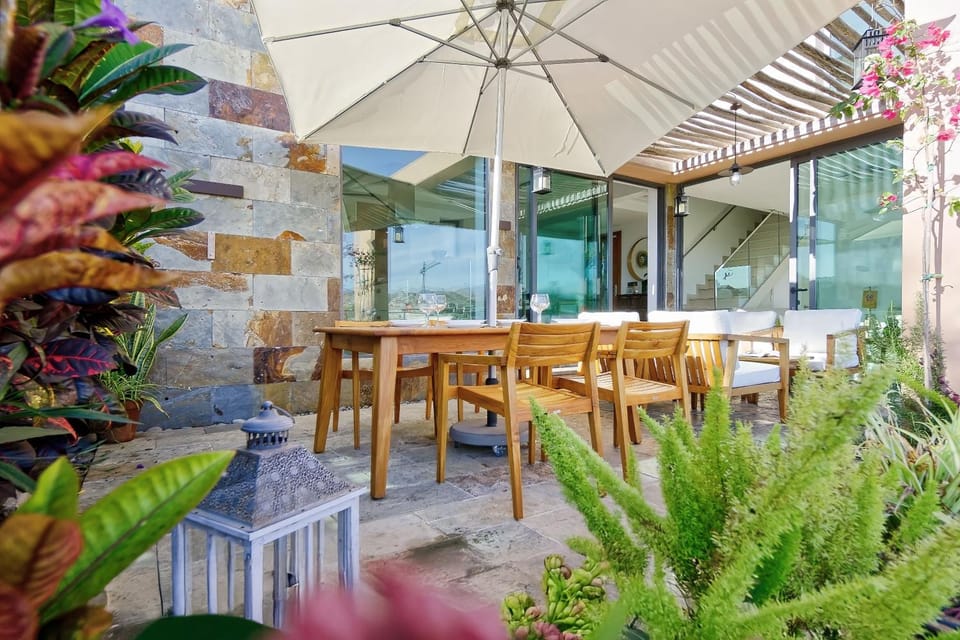 Day, Balcony/Terrace