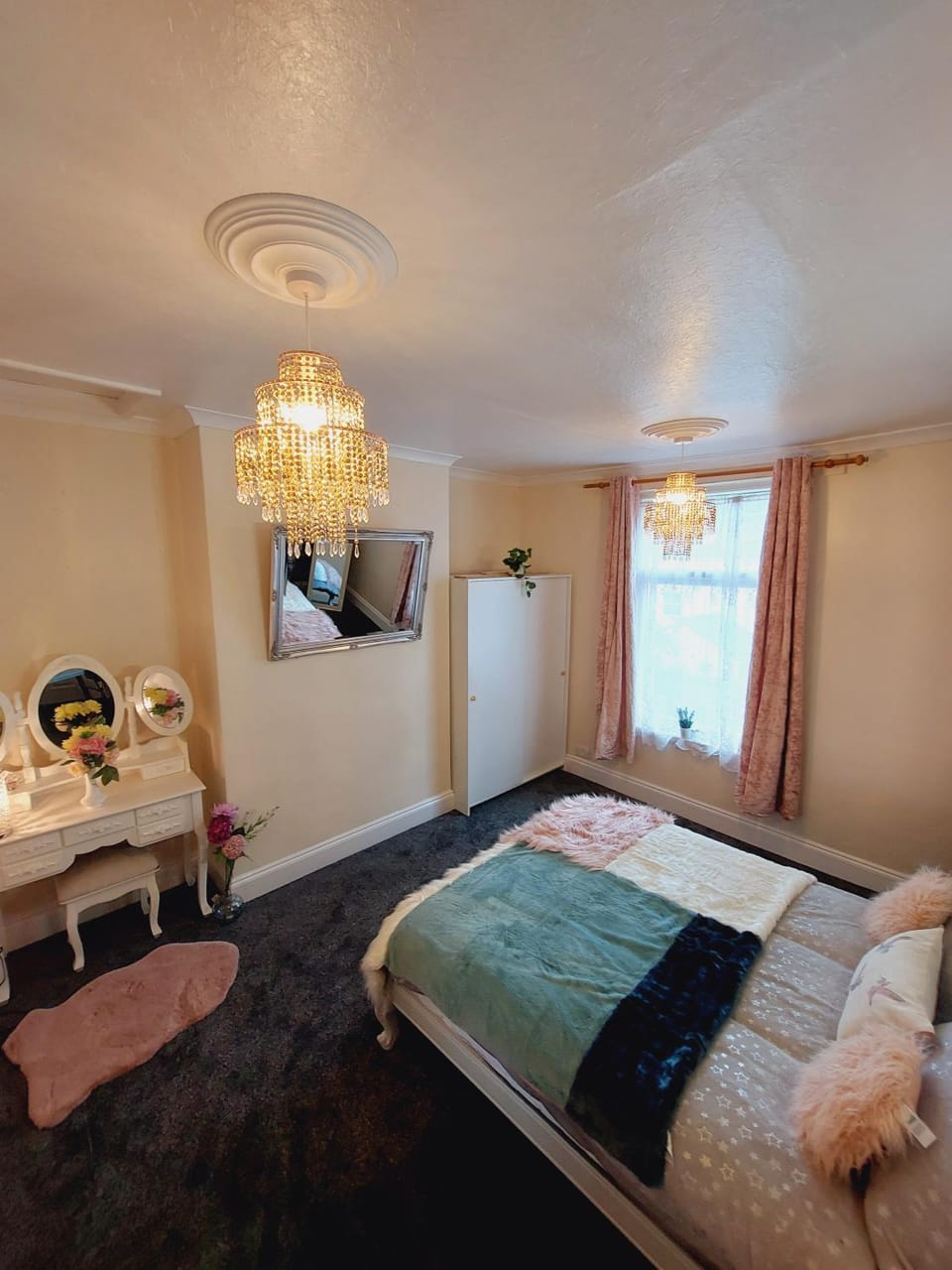 Elegant and central two bedrooms house Apartment in Bristol
