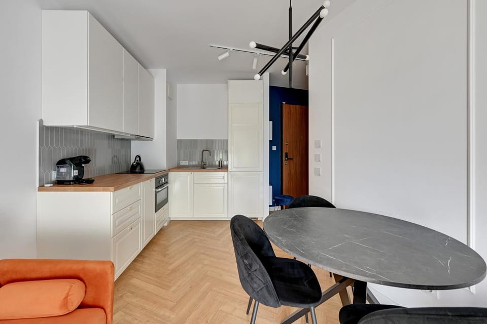 Quiet and large apartment to work and rest-4people Apartment in Gdansk