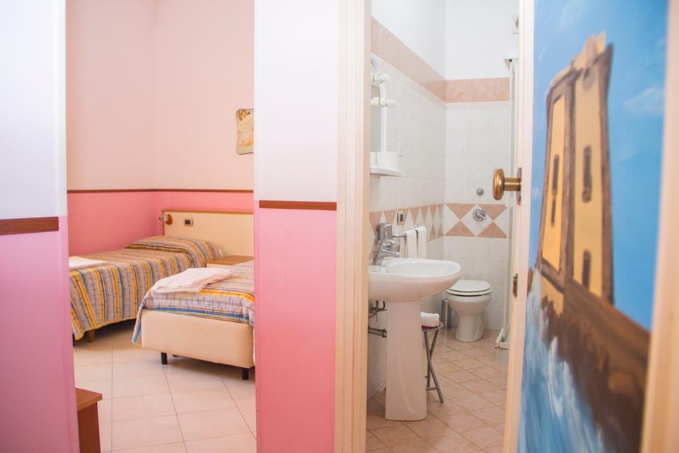 Bedroom, Garden view