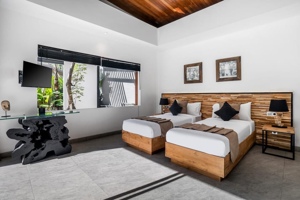 Bed, TV and multimedia, Bedroom, internet