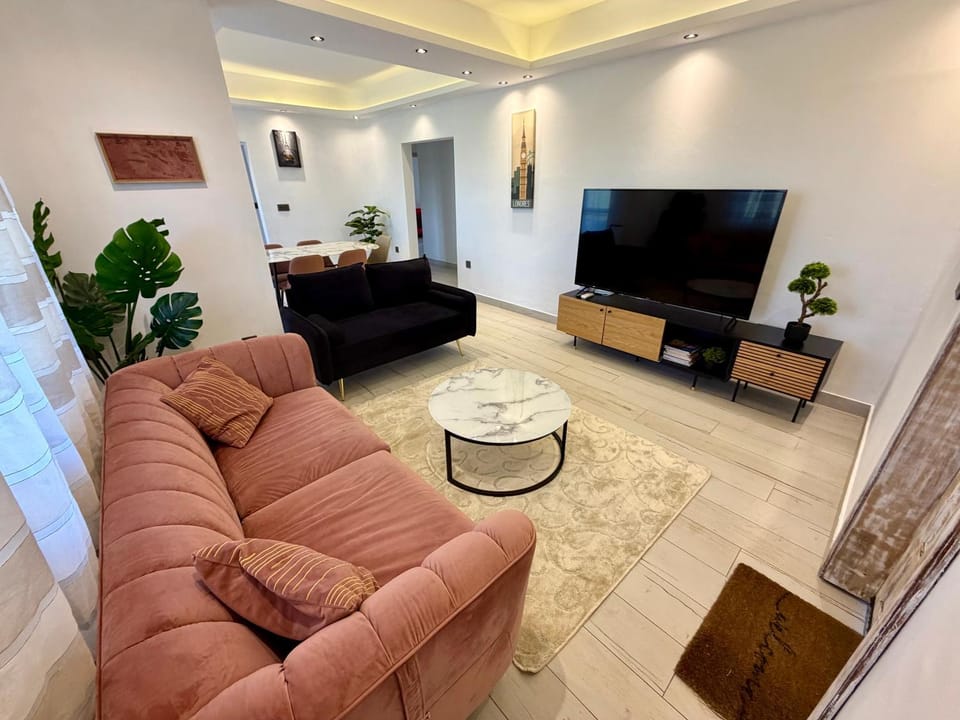PERFECT APPART Grand Baie Centre Next To Super U, 5 Minutes from beach Apartment in Grand Baie