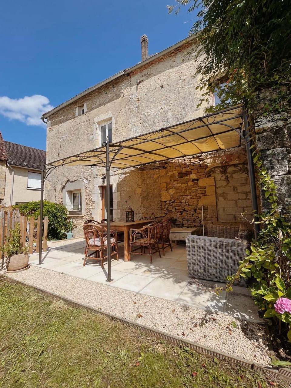 Joli gîte pour 5 personnes : Chez Cherrie House in Occitanie
