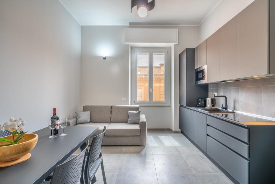 Kuzu apts - City Center - WiFi AC TV Apartment in Cagliari