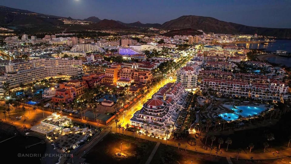 Tenerifeopenhome Central corner relax, wifi, breakfast, beach Los Cristisnos Apartment in Los Cristianos
