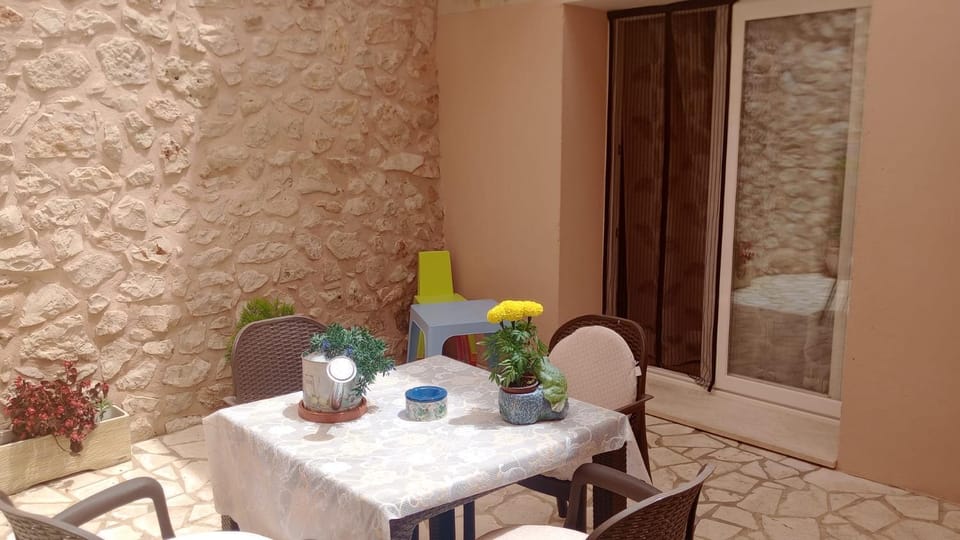 Apartamento Turístico El Empedrado de M&G Apartment in Community of Madrid