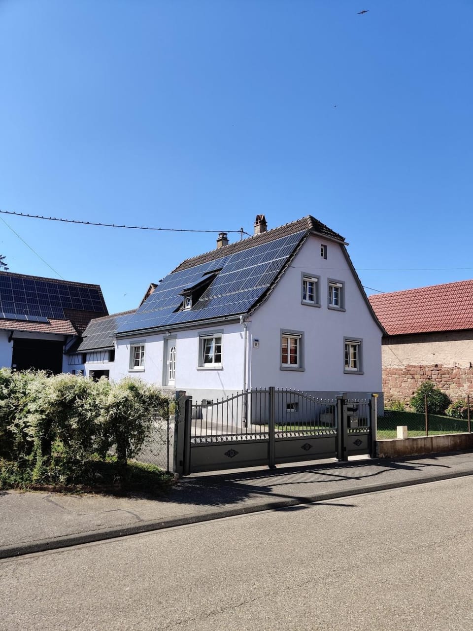 Property building, Day