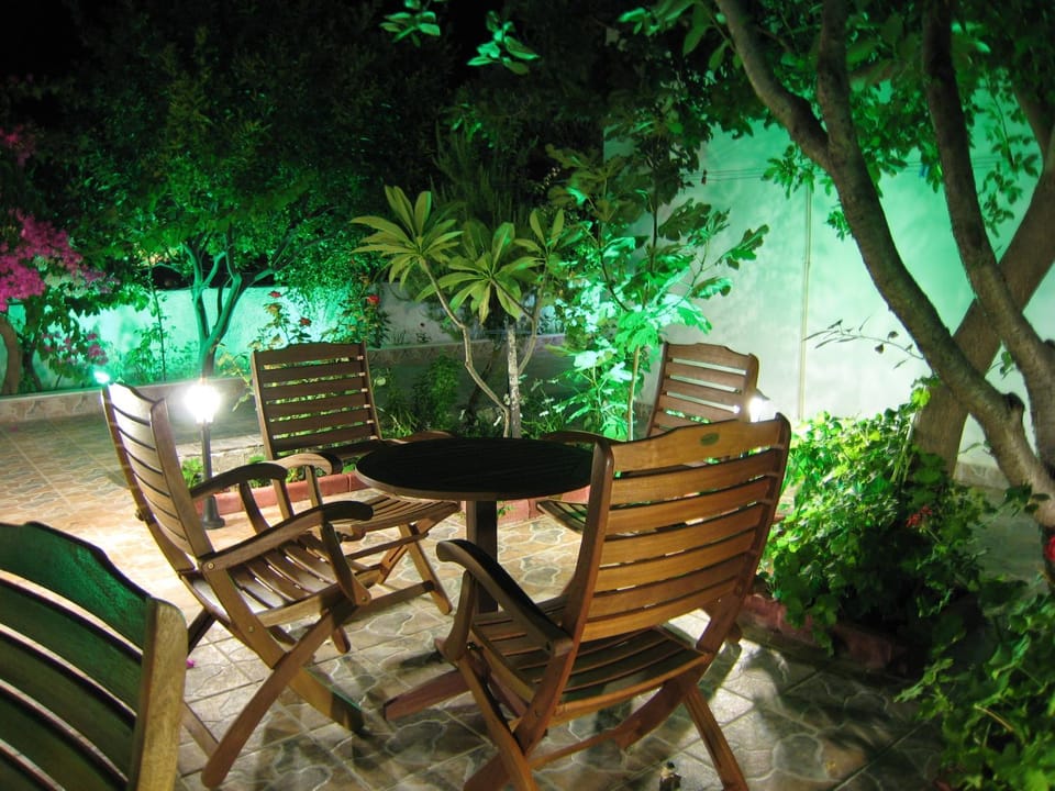 Property building, Garden