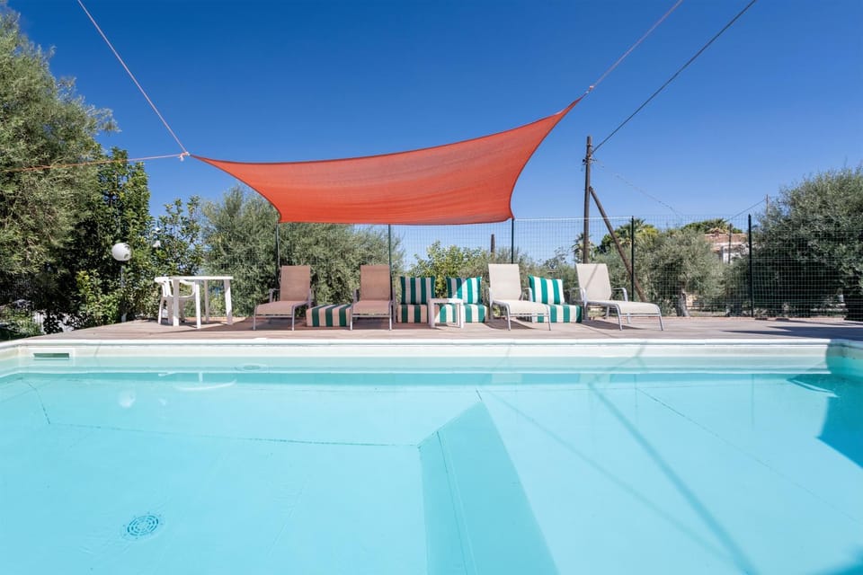 Property building, Swimming pool