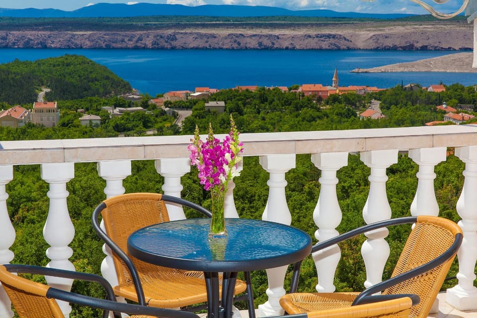 View (from property/room), Balcony/Terrace