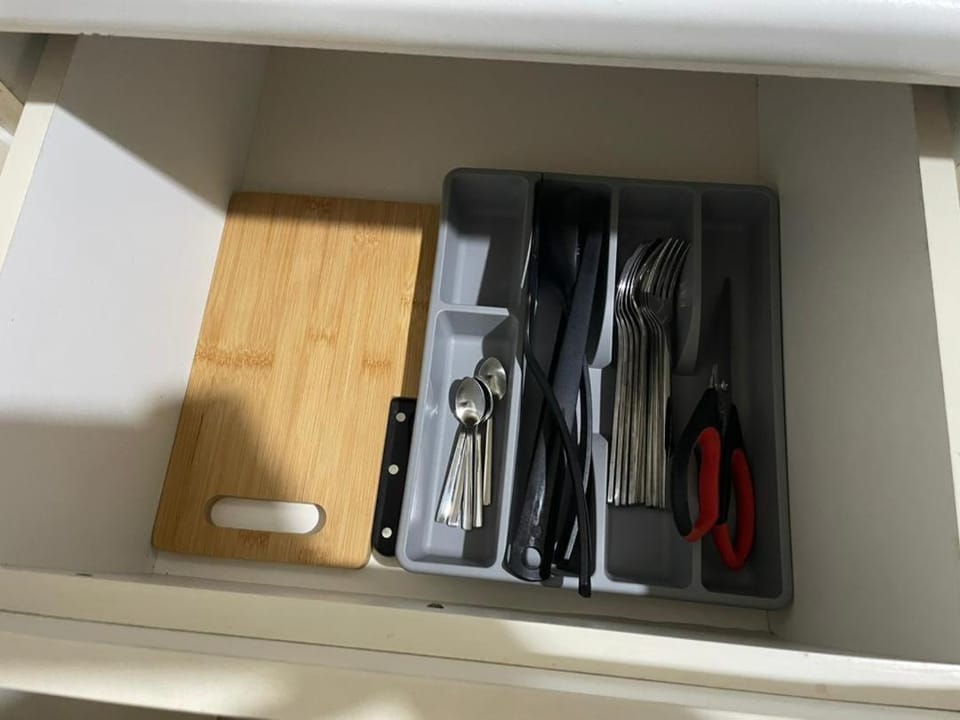 Kitchen or kitchenette, wardrobe, kitchen, kitchen
