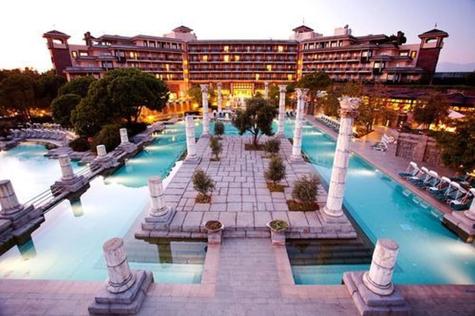 Property building, Swimming pool