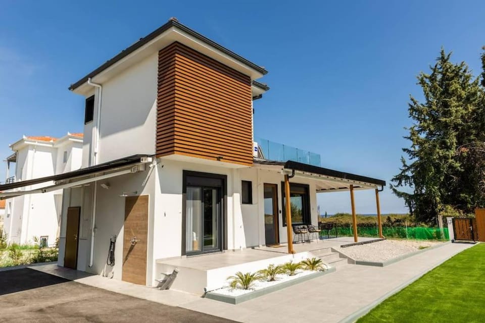 Lobster Villa in Pieria, Greece