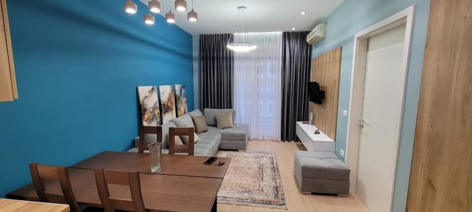 Leo - luxury apartment Apartment in Tirana