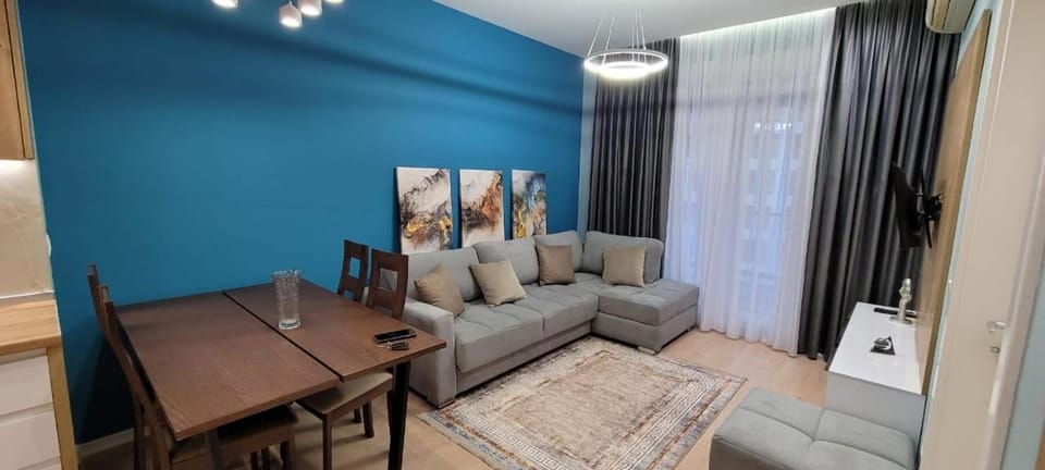 Leo - luxury apartment Apartment in Tirana