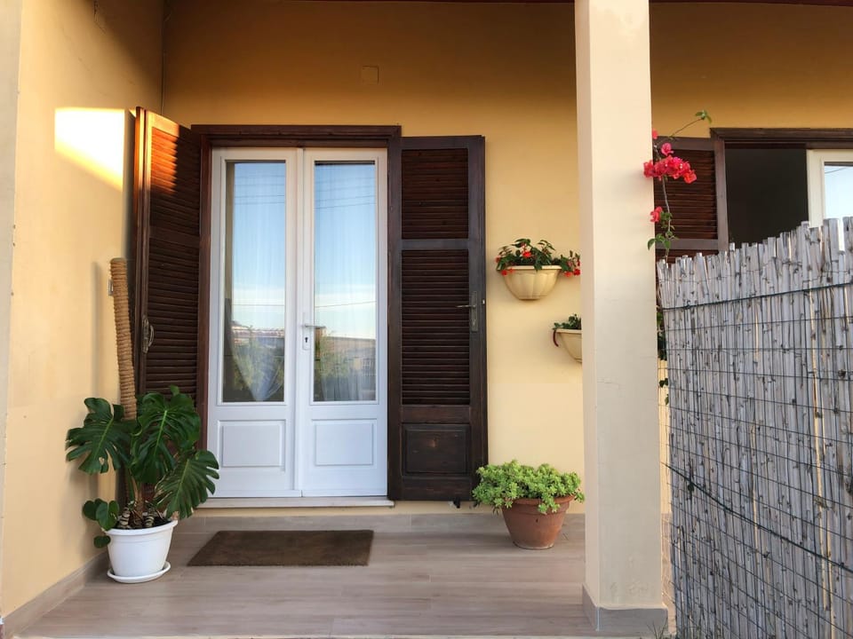Casa giardino santadi House in Sardinia