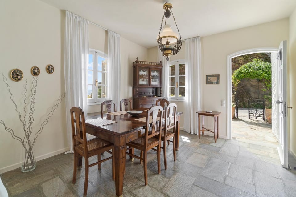 Summer Retreat, 50m from Gialia Beach by Explore Andros House in Decentralized Administration of the Aegean