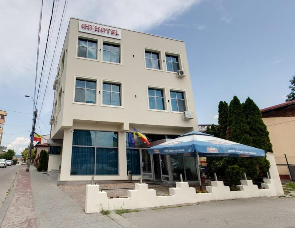 Property building, Day
