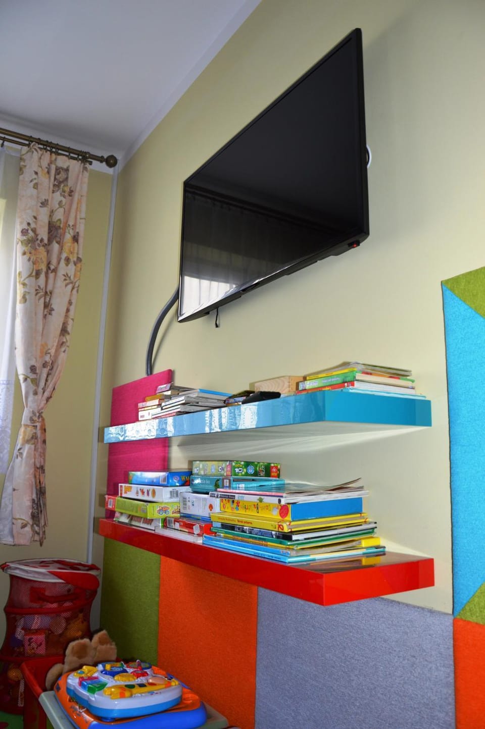 TV and multimedia, Kids's club