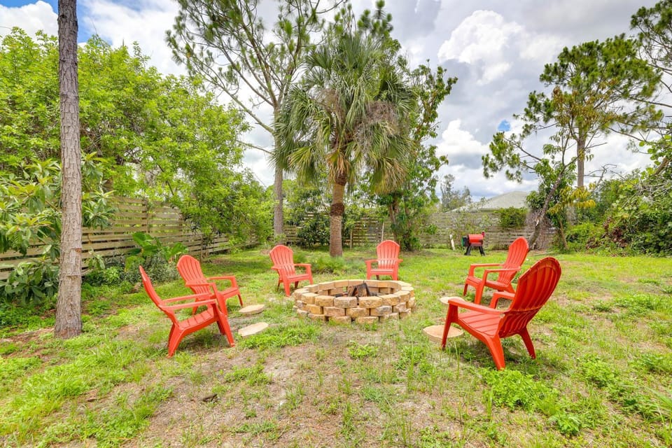 North Port Garden Home: Florida Room, Lanai! House in North Port